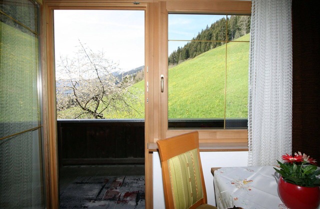 Wonderful villa for 4 people with TV, patio and pets allowed