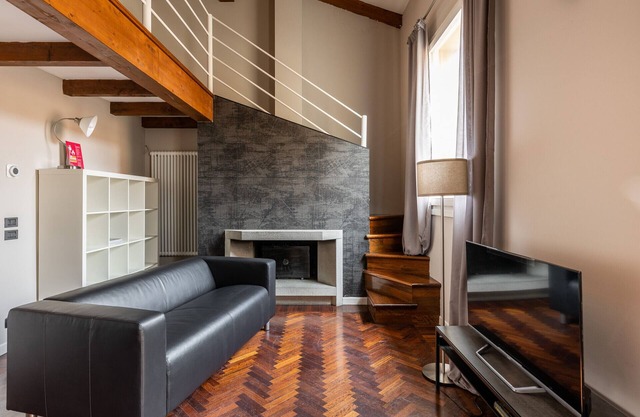 Wooden design apartment by Wonderful Italy