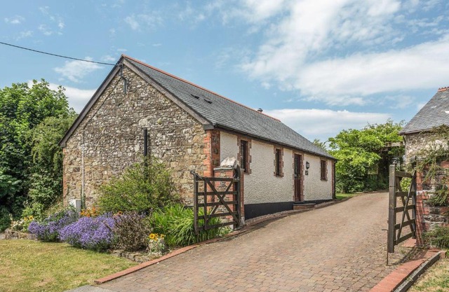 Woodpecker Cottage 