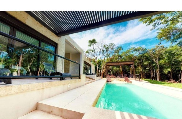 Xaha Villas Suites & Golf Resort
