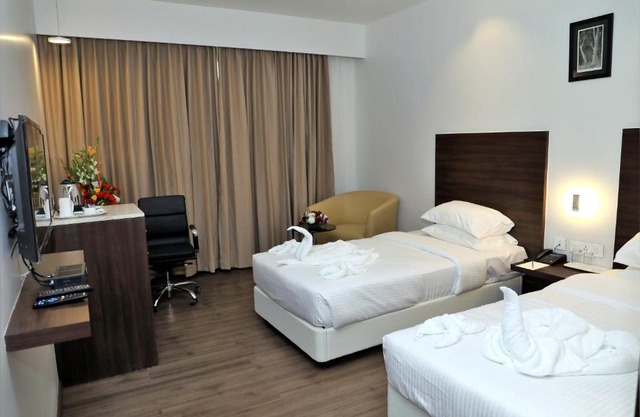 Y N Hotels