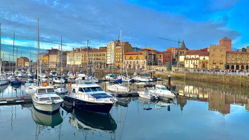Yate en Gijon , experiencia única
