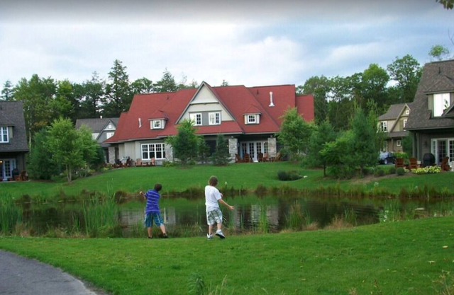 Year Round Muskoka Cottage