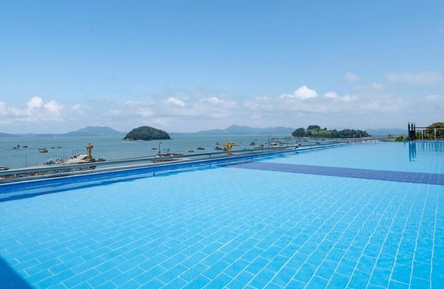 Yeosu Arum Oceanview Whole House Pension