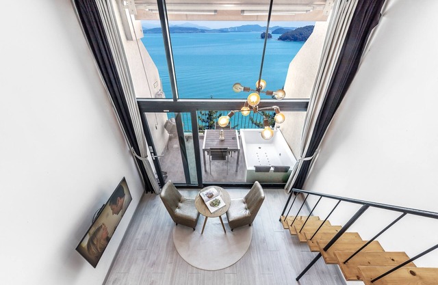 Yeosu Lastella Spa Pet-friendly Pension