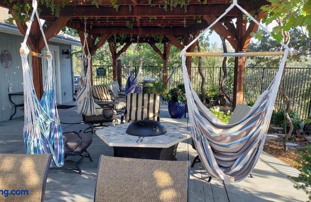 Yosemite Foothill Retreat