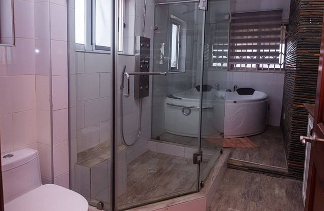 Your Charming Home Just 10 Minutes from the Beach.nn