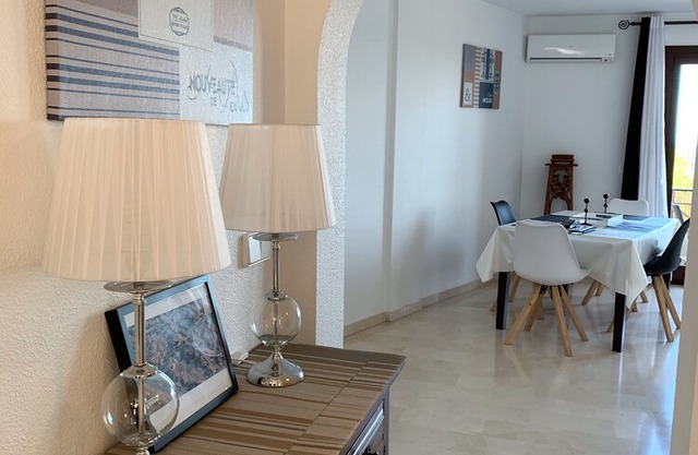 Your ideal apartment, sea views, mountain, gardens, ... Golf Bay 37