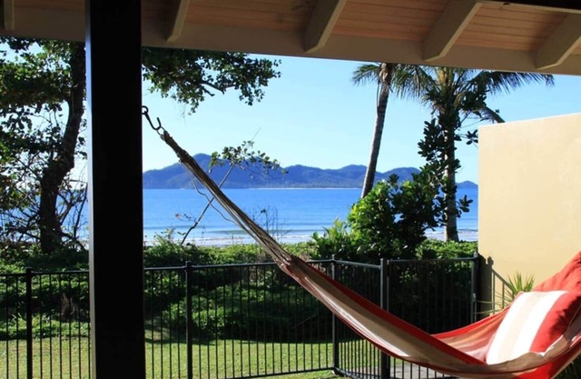 Zama - Wongaling Beach - Beachfront Townhouse