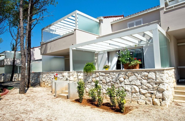 Zaton Apartment with Shared Pool