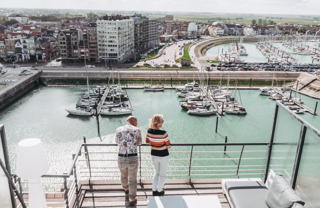 ZEEPAREL Duplex loft