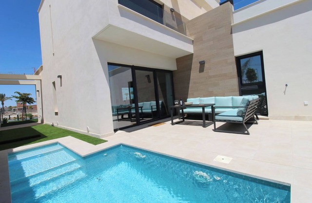ZEN VILLA WITH HEATED POOL by PREMIUM SPAIN PROPERTIES