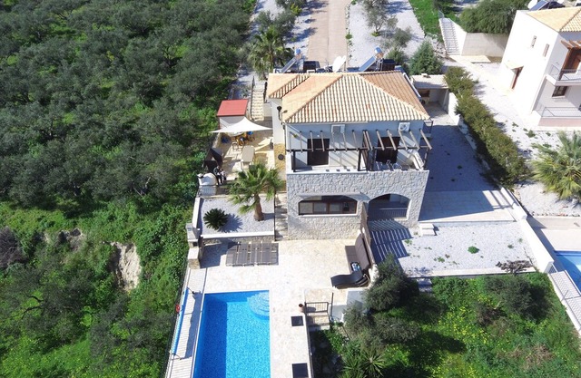 ZENtrum Holidays Crete | Villa Kalypso