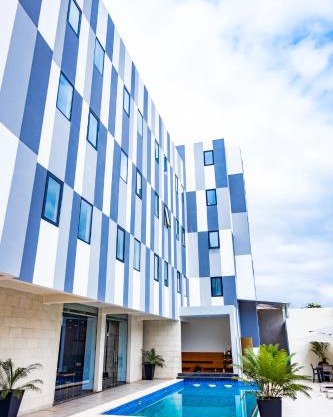 Zind Naaba Hotel