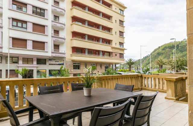 Zurriola Suites by Forever Rentals