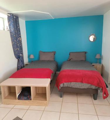 Yevres House | À la campagne, studio pour 1 ou 2 personnes, calme, wifi, jardin, parking