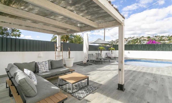 El Tesoro Villa | Échappée ensoleillée à Moraira dans une villa pour 8