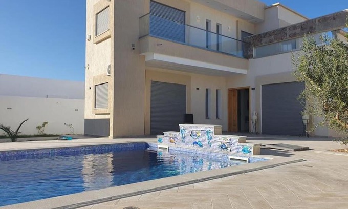 Djerba Midun Villa | Élégante Villa de Luxe à Djerba