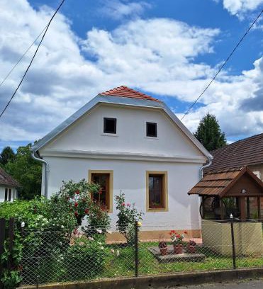 Hegyhatszentmarton House | Őrségi Szent Márton Lak