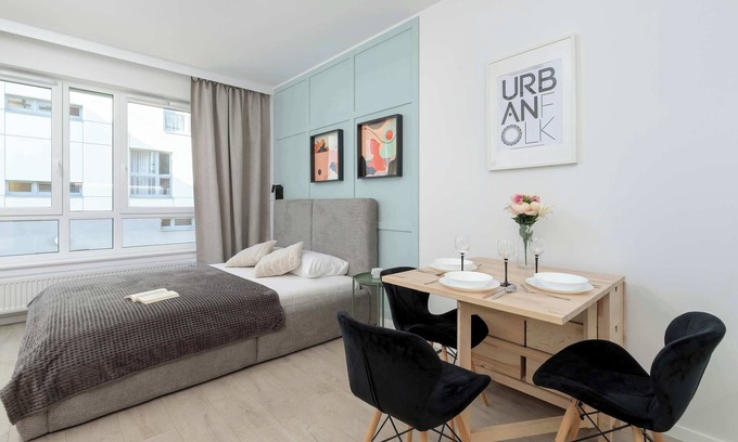Przymorze Apartment | Śląska 12 | Bright Studio | Gym