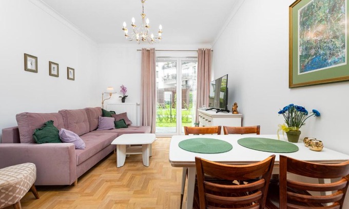 Powazki Apartment | Św. Stanisława 1 by Homeprime