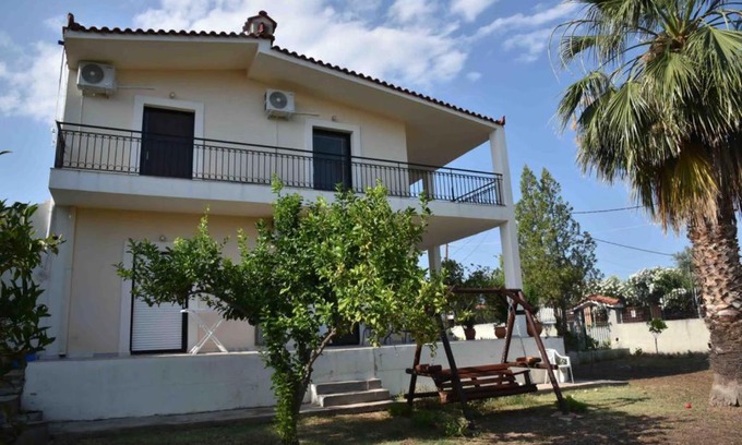 Eretria Apartment | Άνετο διαμέρισμα για 4 με θέα