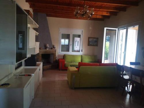 Chalcis Apartment | Χαλκιδα Δροσια μονοκατοικια