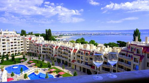 Varna Apartment | Апартаменти Варна Саут на плажа - Varna South Apartments on the beach