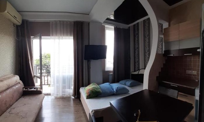 Adler City Centre Apartment | Апартаменты на Тюльпанов 3