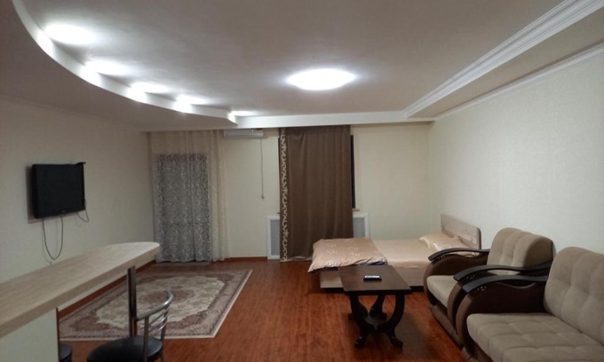 Leninskiy rayon Apartment | Белая студия на Волге