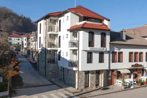 Zlatograd House | Бялата Къща 2