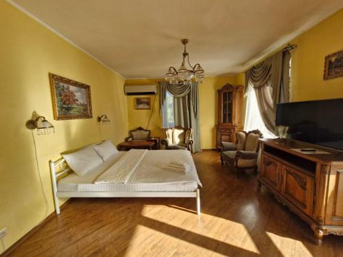 Sukhinovka Apartment | Двокімнатна квартира - студія центрі Полтави біля Лялькового театру