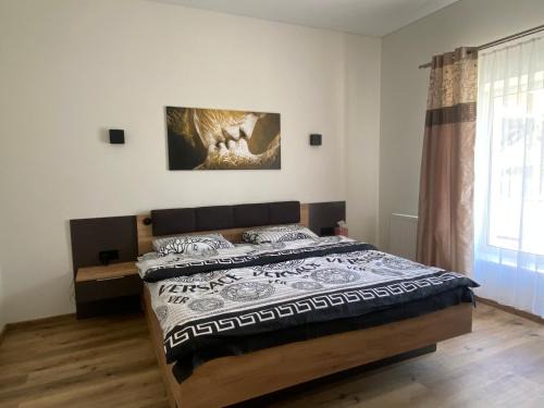 Uzhhorod Apartment | ЖК МАЄТОК Володимирська 90
