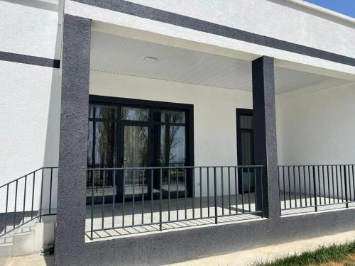 Cholpon-Ata Apartment | Исыккуль Атлантис ЦО Париж