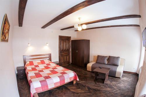 Lviv City Center Apartment | Квартира в центрі по вулиці Вірменська 12 дві спальні з двуспальними ліжками є інтернет сама Площа Ринок