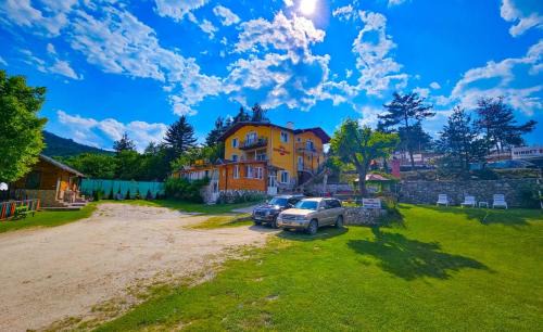 Velingrad House | Къща за гости "Марина ливада"