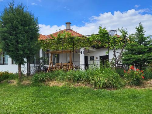 Tvurditsa House | Къща за гости Червенаково