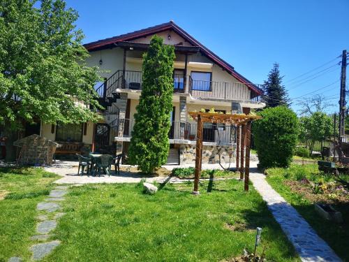 Byala House | Къща Зорница