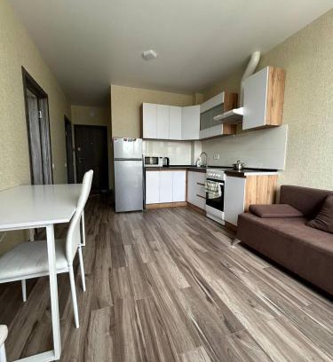 Holosiivskyj Apartment | Республіка 145