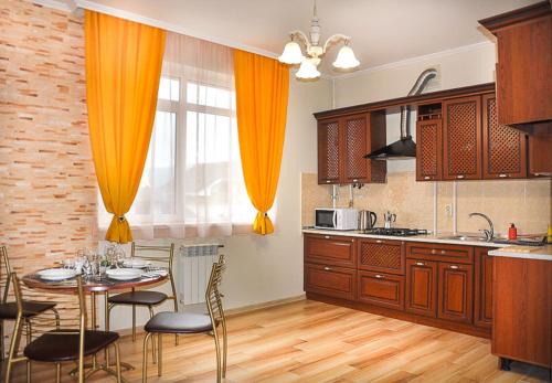 Mukachevo Apartment | Центр Новострой Новая большая однокомнатная квартира со всеми удобствами