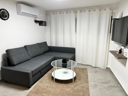 Emek HaMaayanot Apartment | דירת אירוח ימית
