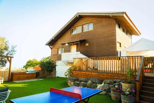 Migdal Villa | וילת בית העץ Wood House Vila
