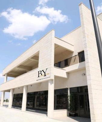 Emek HaMaayanot House | חדרי בוטיק B.Y