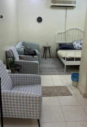 Buraydah Apartment | استديو انيق بجلسة جانبية مستقل
