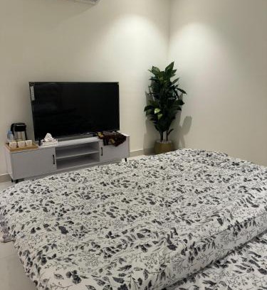 Buraydah Apartment | استديو انيق بشاشة 4K Elegant studio with 4K screen