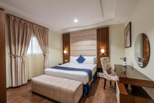 King Faisal Military City Hotel | القصر للاجنحة الفندقية احد رفيدة