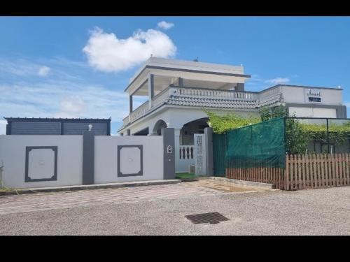 Salalah Ski Chalet | سمارت شالية:Smart Chalet