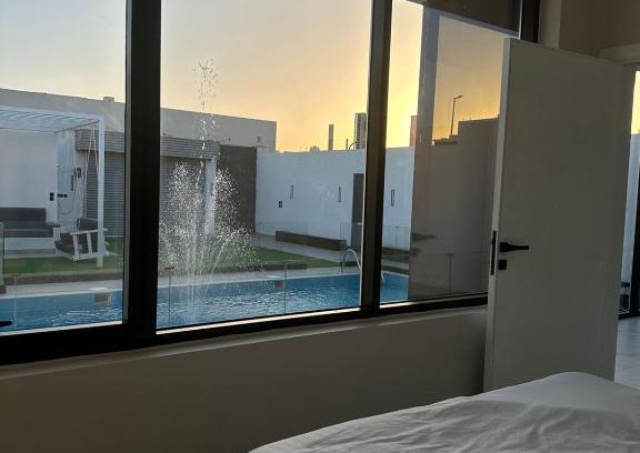 Al Kura Ski Chalet | شاليهات قولدين لاند