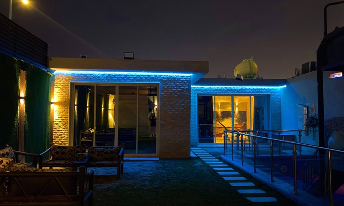 Riyadh House | شاليه فندقية بألغاب مائية وصالة واسعة