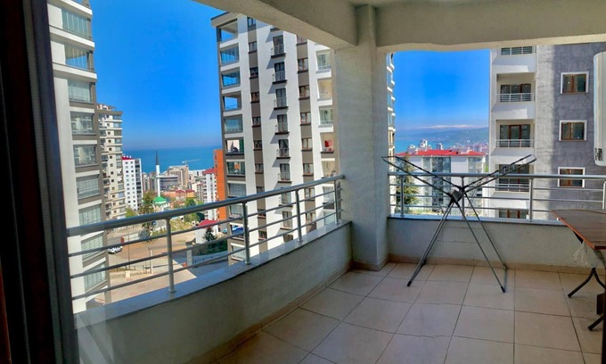 Trabzon Apartment | شقة في يومرا طرابزون- شقق الصقر الذهبي